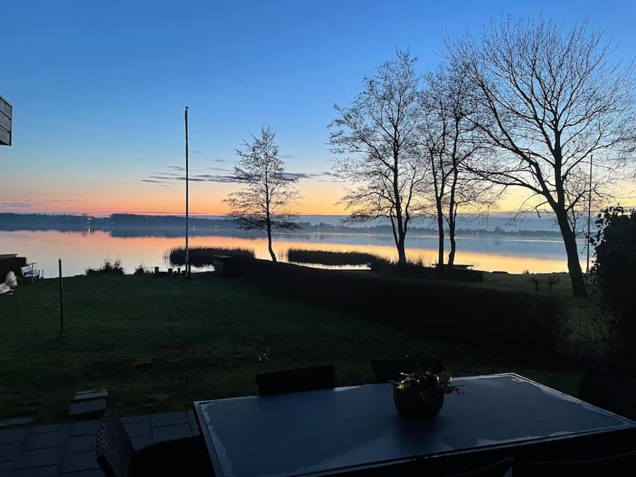 Huset Ved Soen Taet Pa Herning Og Mch Og Boxen 90 M2 Sunds エクステリア 写真