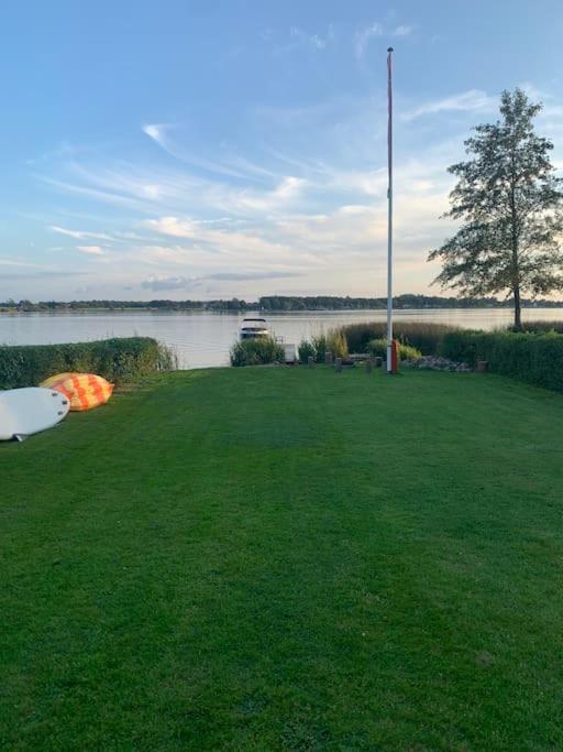 Huset Ved Soen Taet Pa Herning Og Mch Og Boxen 90 M2 Sunds エクステリア 写真