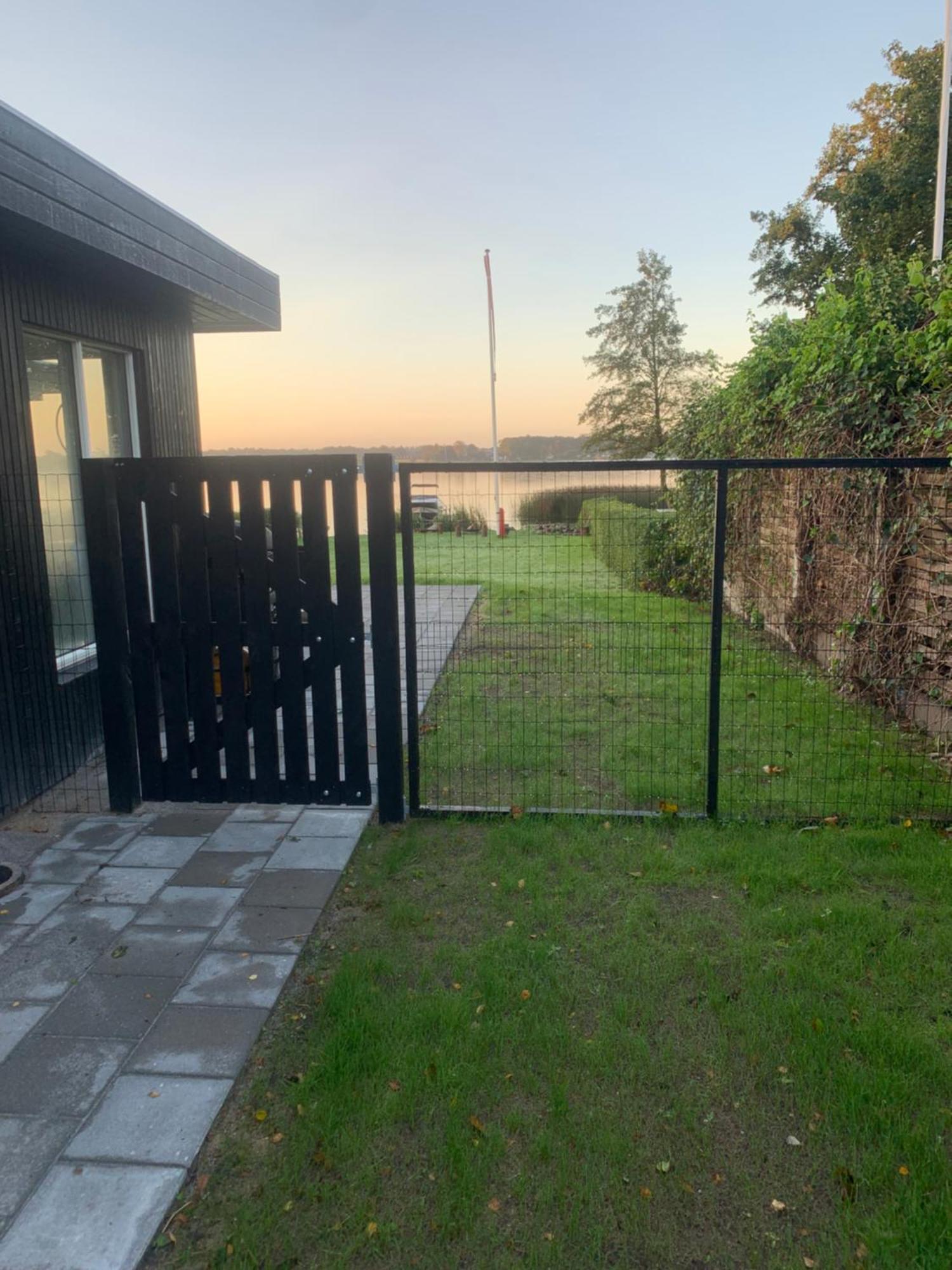 Huset Ved Soen Taet Pa Herning Og Mch Og Boxen 90 M2 Sunds エクステリア 写真